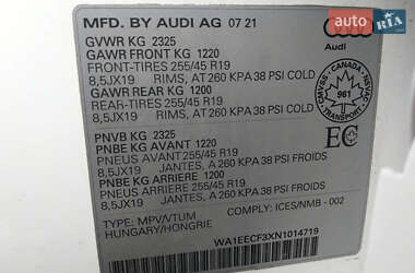 Внедорожник / Кроссовер Audi Q3 2021 в 