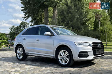 Внедорожник / Кроссовер Audi Q3 2016 в 