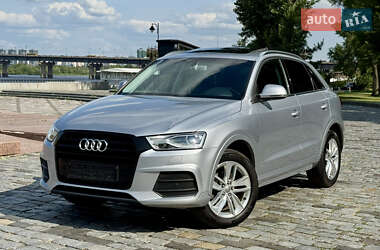 Внедорожник / Кроссовер Audi Q3 2016 в 