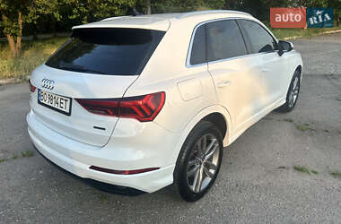 Внедорожник / Кроссовер Audi Q3 2019 в 