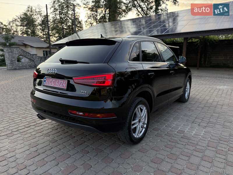 Внедорожник / Кроссовер Audi Q3 2016 в Калуше