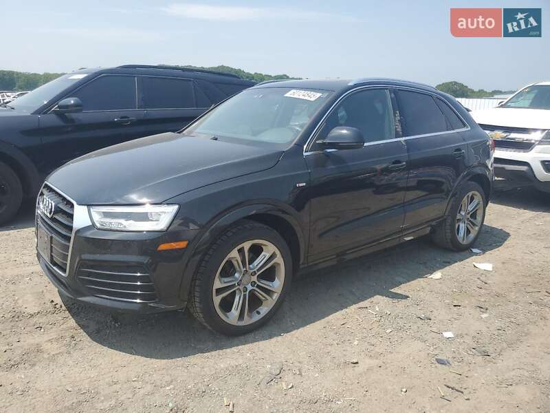Внедорожник / Кроссовер Audi Q3 2016 в 