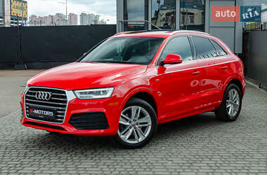 Внедорожник / Кроссовер Audi Q3 2017 в 