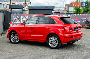 Внедорожник / Кроссовер Audi Q3 2017 в 