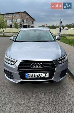 Внедорожник / Кроссовер Audi Q3 2016 в 