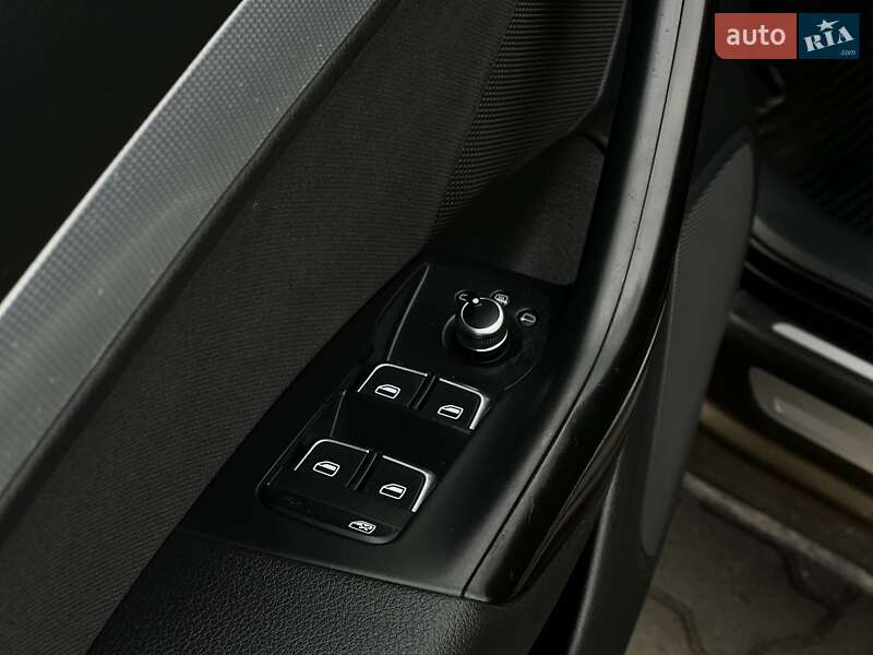 Внедорожник / Кроссовер Audi Q3 2012 в Львове фото 15 Внедорожник / Кроссовер Audi Q3 2012 в Львове