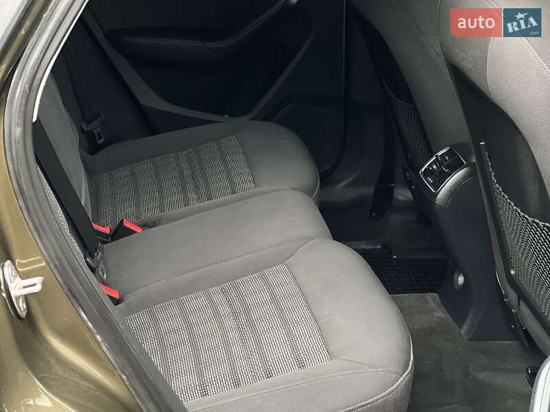 Внедорожник / Кроссовер Audi Q3 2012 в Львове фото 18 Внедорожник / Кроссовер Audi Q3 2012 в Львове