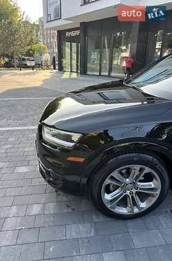 Внедорожник / Кроссовер Audi Q3 2014 в 