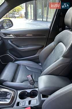 Внедорожник / Кроссовер Audi Q3 2014 в 