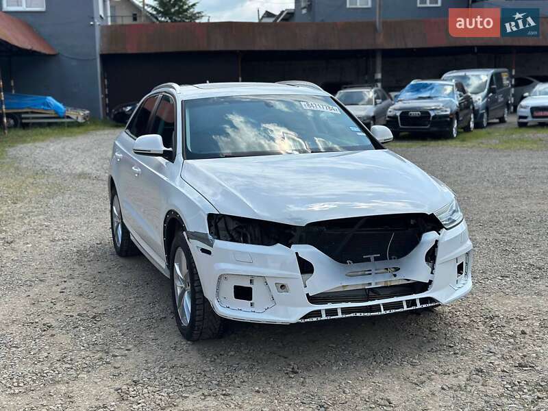 Внедорожник / Кроссовер Audi Q3 2017 в Стрые