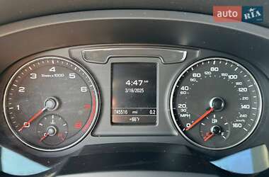 Внедорожник / Кроссовер Audi Q3 2016 в 