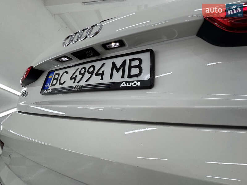 Внедорожник / Кроссовер Audi Q3 2018 в Трускавце