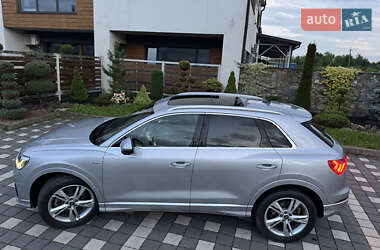 Внедорожник / Кроссовер Audi Q3 2019 в 