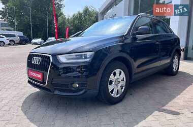 Внедорожник / Кроссовер Audi Q3 2013 в 