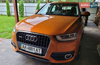 Позашляховик / Кросовер Audi Q3 2012 в Києві