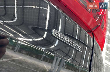 Внедорожник / Кроссовер Audi Q3 2021 в 