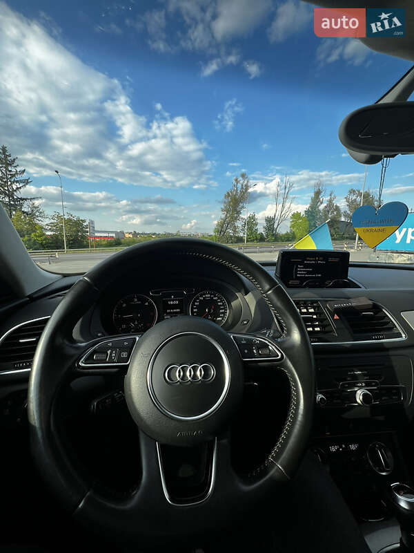 Внедорожник / Кроссовер Audi Q3 2014 в Тернополе