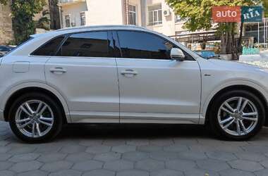Внедорожник / Кроссовер Audi Q3 2012 в 