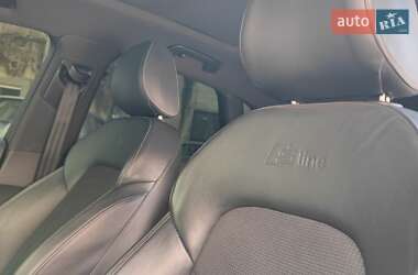 Внедорожник / Кроссовер Audi Q3 2012 в 
