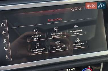 Внедорожник / Кроссовер Audi Q3 2019 в 