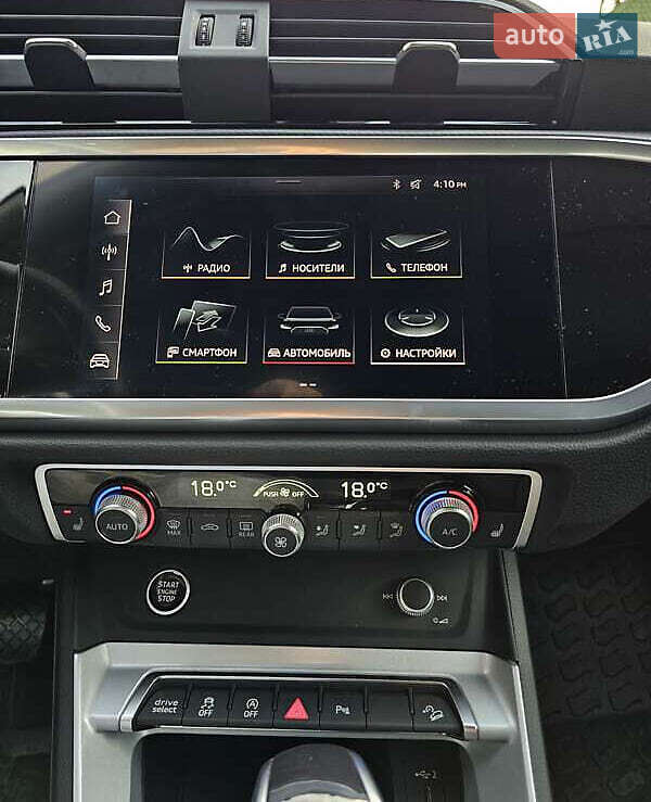 Внедорожник / Кроссовер Audi Q3 2021 в Киеве