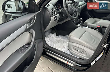 Внедорожник / Кроссовер Audi Q3 2018 в 
