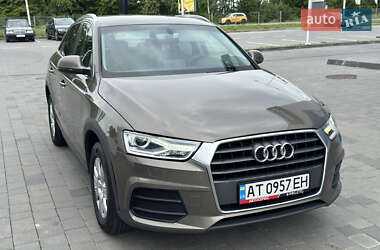 Внедорожник / Кроссовер Audi Q3 2016 в 