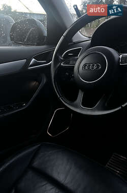 Внедорожник / Кроссовер Audi Q3 2014 в 