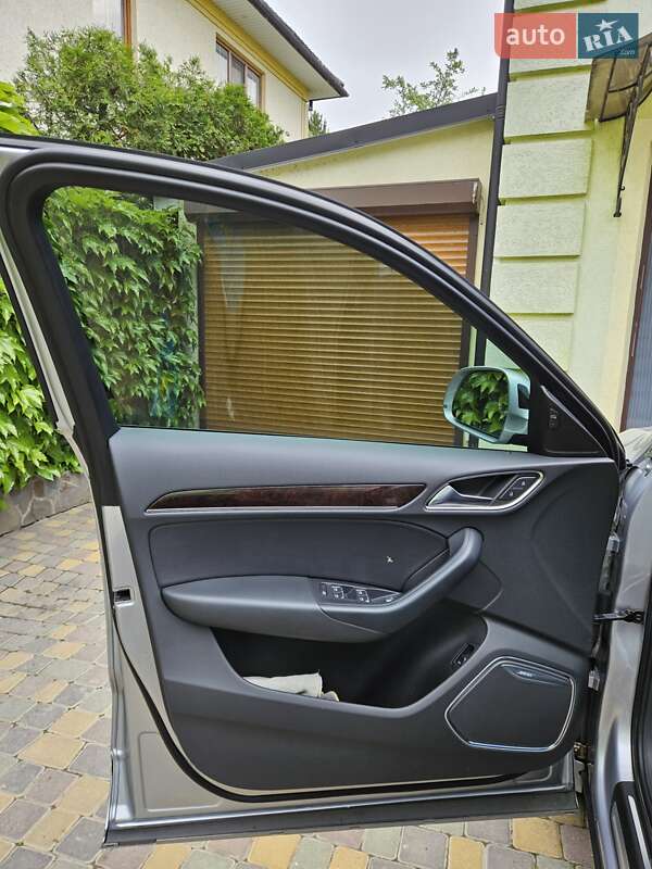 Внедорожник / Кроссовер Audi Q3 2015 в Черновцах фото 10 Внедорожник / Кроссовер Audi Q3 2015 в Черновцах