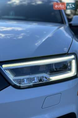 Внедорожник / Кроссовер Audi Q3 2017 в 