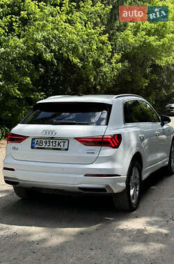 Внедорожник / Кроссовер Audi Q3 2019 в 