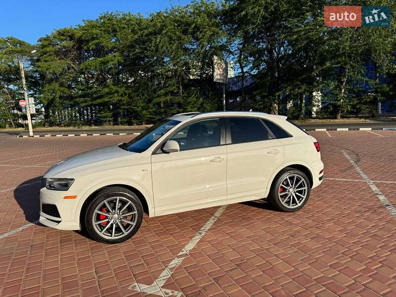 Внедорожник / Кроссовер Audi Q3 2017 в Одессе