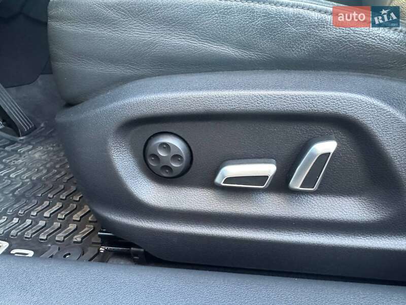 Внедорожник / Кроссовер Audi Q3 2017 в Одессе