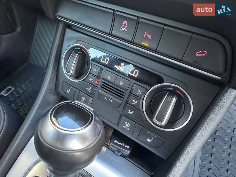 Внедорожник / Кроссовер Audi Q3 2017 в Одессе