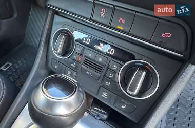 Внедорожник / Кроссовер Audi Q3 2017 в 