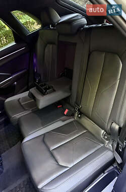Внедорожник / Кроссовер Audi Q3 2021 в 