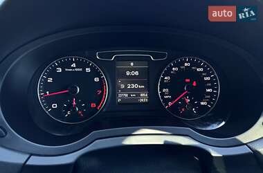 Внедорожник / Кроссовер Audi Q3 2014 в 