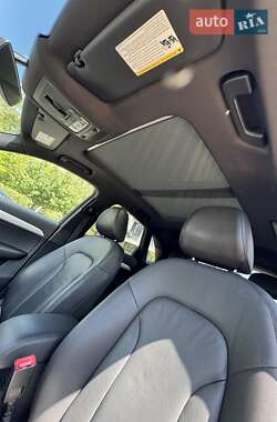 Внедорожник / Кроссовер Audi Q3 2016 в 