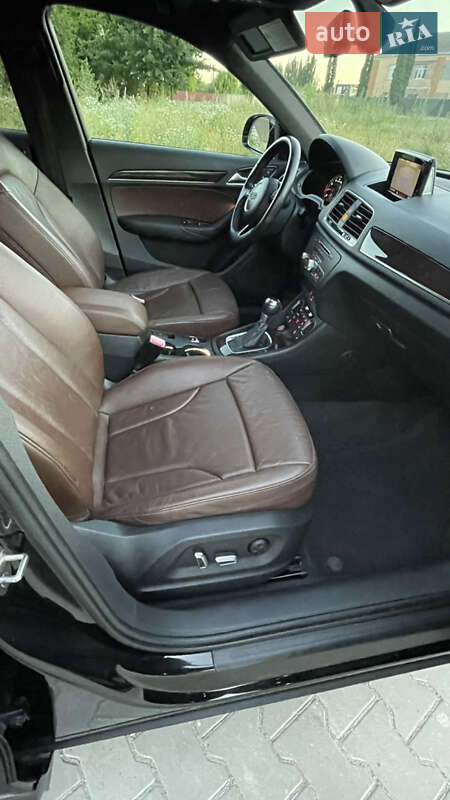 Внедорожник / Кроссовер Audi Q3 2016 в Подволочиске