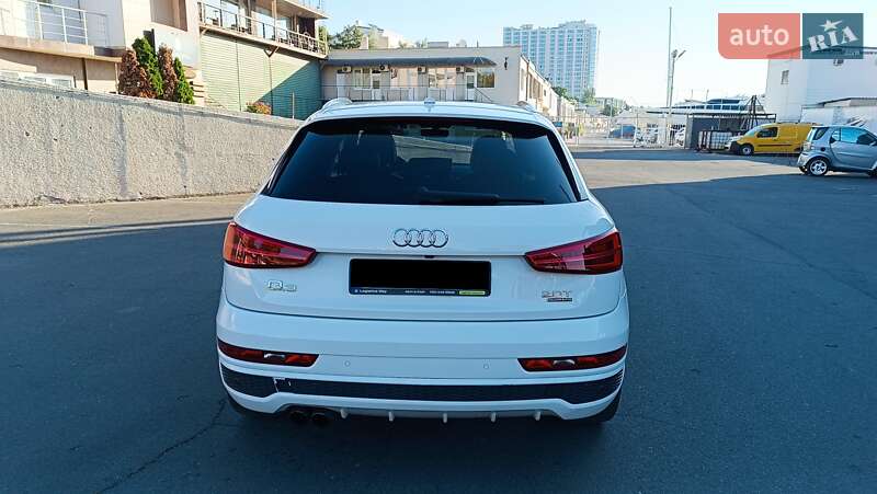 Внедорожник / Кроссовер Audi Q3 2017 в Одессе