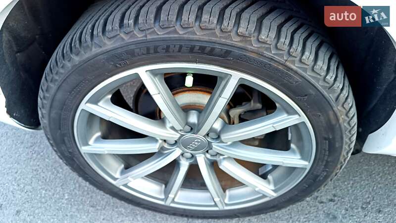 Внедорожник / Кроссовер Audi Q3 2017 в Одессе
