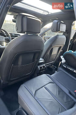 Внедорожник / Кроссовер Audi Q3 2021 в 