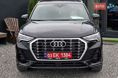 Внедорожник / Кроссовер Audi Q3 2024 в 