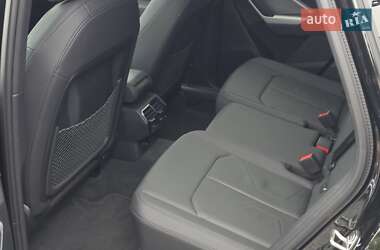 Внедорожник / Кроссовер Audi Q3 2024 в 