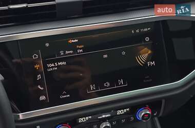 Внедорожник / Кроссовер Audi Q3 2024 в 