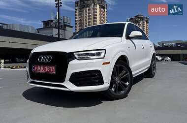 Внедорожник / Кроссовер Audi Q3 2017 в 