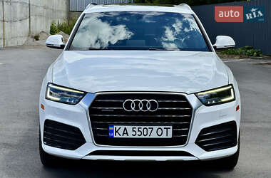 Внедорожник / Кроссовер Audi Q3 2017 в Виннице