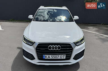 Позашляховик / Кросовер Audi Q3 2017 в 