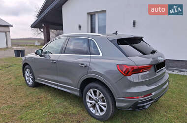 Внедорожник / Кроссовер Audi Q3 2020 в 