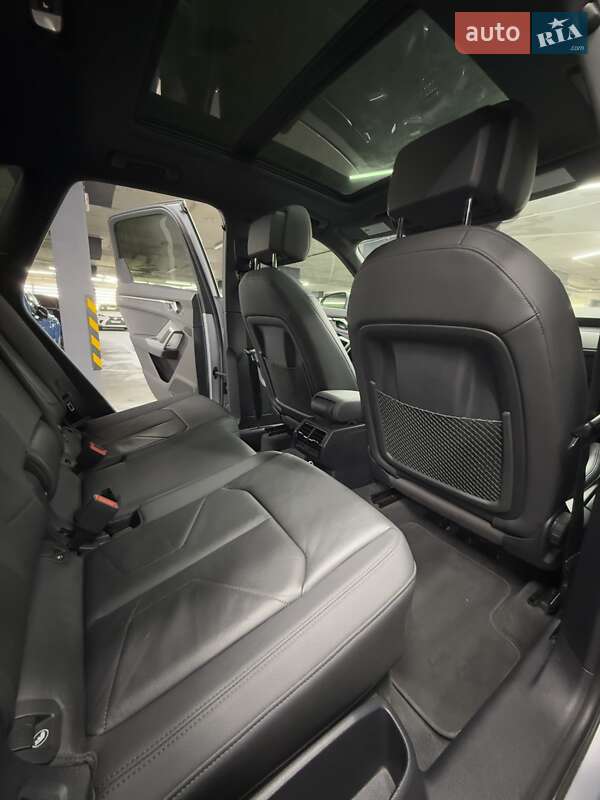 Внедорожник / Кроссовер Audi Q3 2019 в Одессе